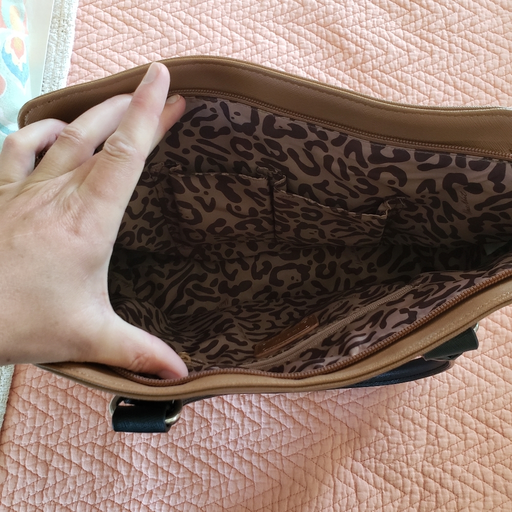 Nine West Camel and Tan Purse NWOT - Picture 3 of 5